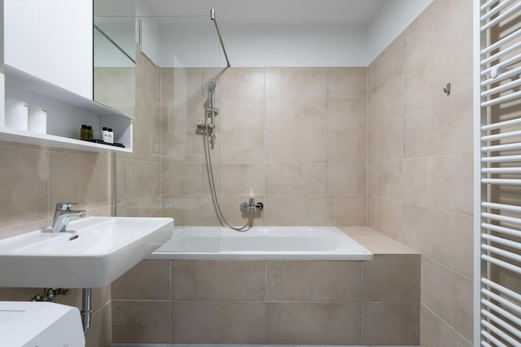 1Br Haven With Swift City Access By Hm Wien Exterior foto